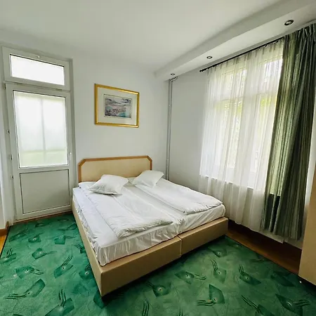 Rapsodia B&B 시나이아